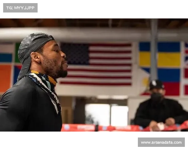 IBF超次中量级拳王资格淘汰赛官宣：亚当斯对阵阿贾尔科4月11日拉斯维加斯