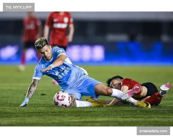 半场战报：河南队1-0领先长春亚泰，外援前锋凌空抽射破门